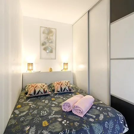 Gorgeous In With Kitchen * Pomponne